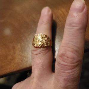 Gold ring